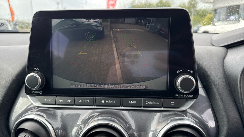 Nissan Juke 1.0 DiG-T 114 N-Connecta 5dr Petrol Hatchback